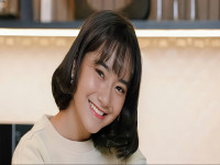 FREYA JKT48 MENTAHAN.jpg