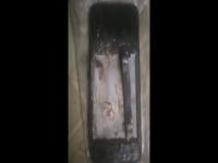 Gambar hp bekas batere meledak.jpg